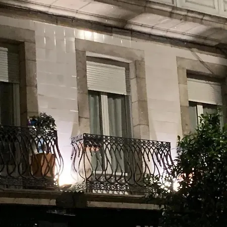 Piso Renovado En Centro Historico * Виго