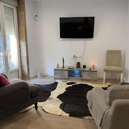 Piso Renovado En Centro Historico Виго